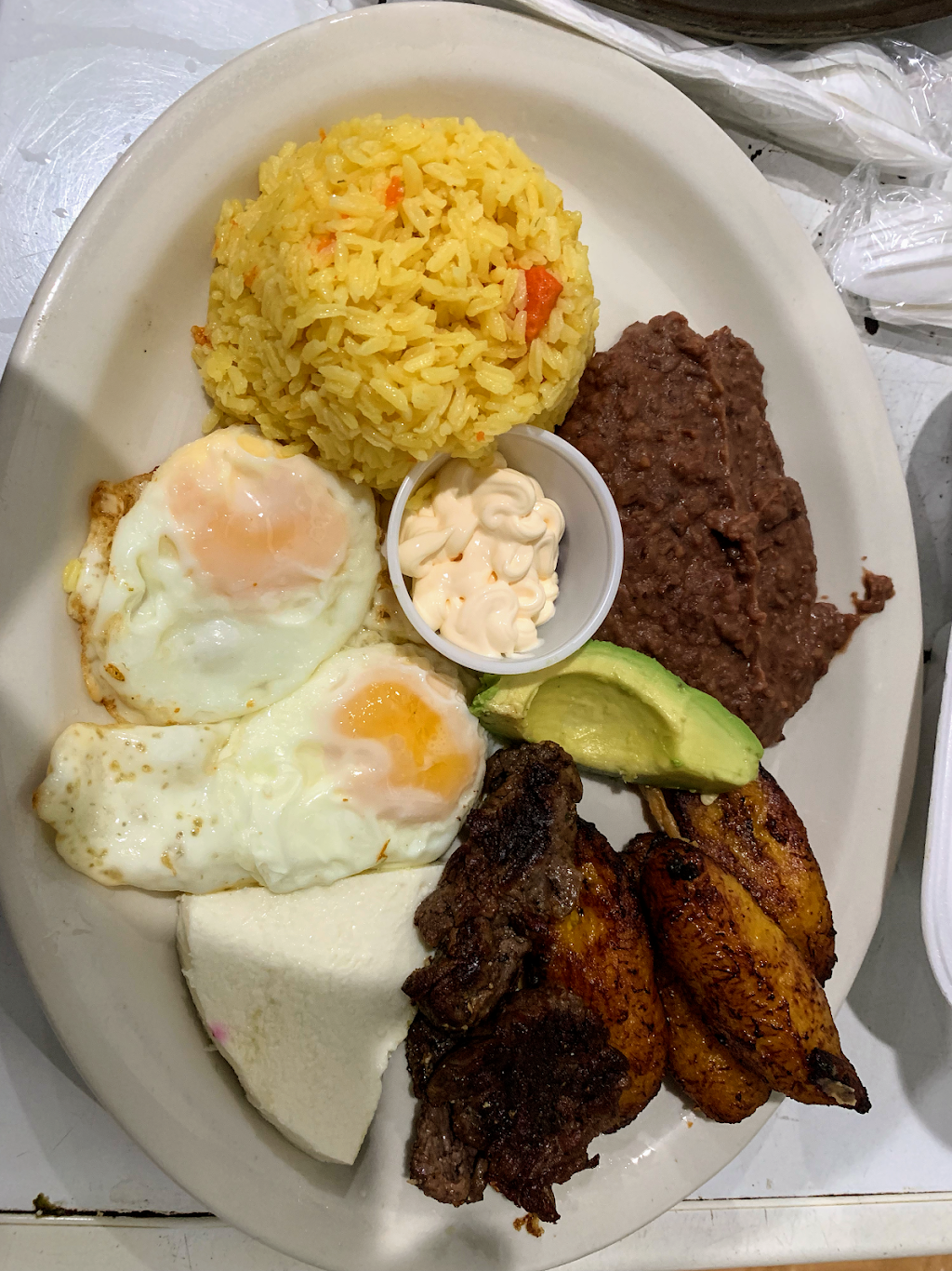 Latinoamerica Restaurant | restaurant | 11693 Collier Blvd, Naples, FL 34116, USA | 2393521114 OR +1 239-352-1114