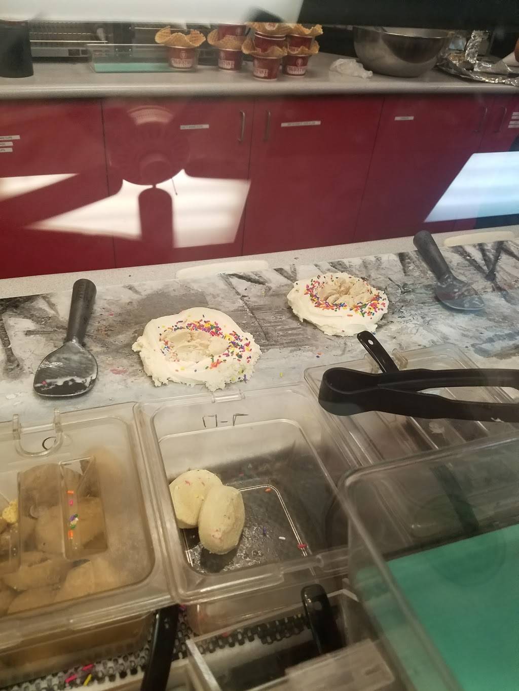 Cold Stone Creamery | bakery | 2791 E Bidwell St Ste 1000, Folsom, CA 95630, USA | 9168172776 OR +1 916-817-2776