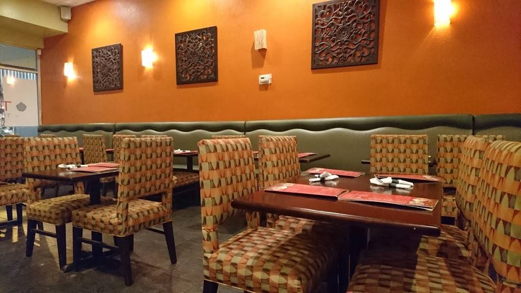 Tom Yum Thai Restaurant | restaurant | 110 N Central Ave, Phoenix, AZ 85004, USA | 4804208424 OR +1 480-420-8424