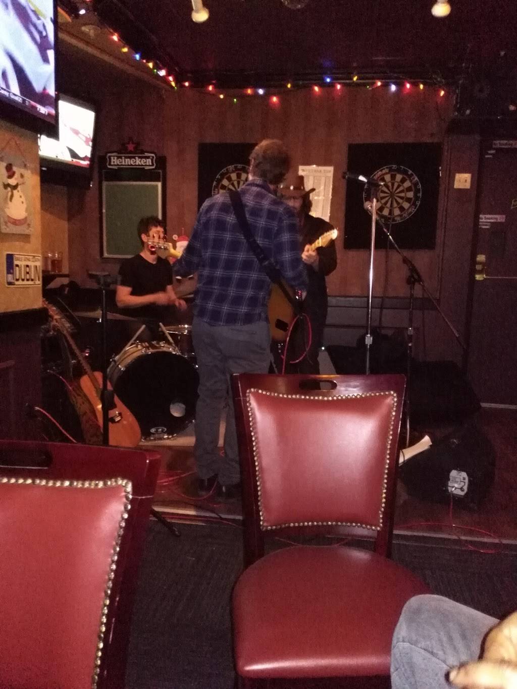 Irish Rose Pub | restaurant | 1095 Weston Rd, York, ON M6N 3S3, Canada | 4167632478 OR +1 416-763-2478