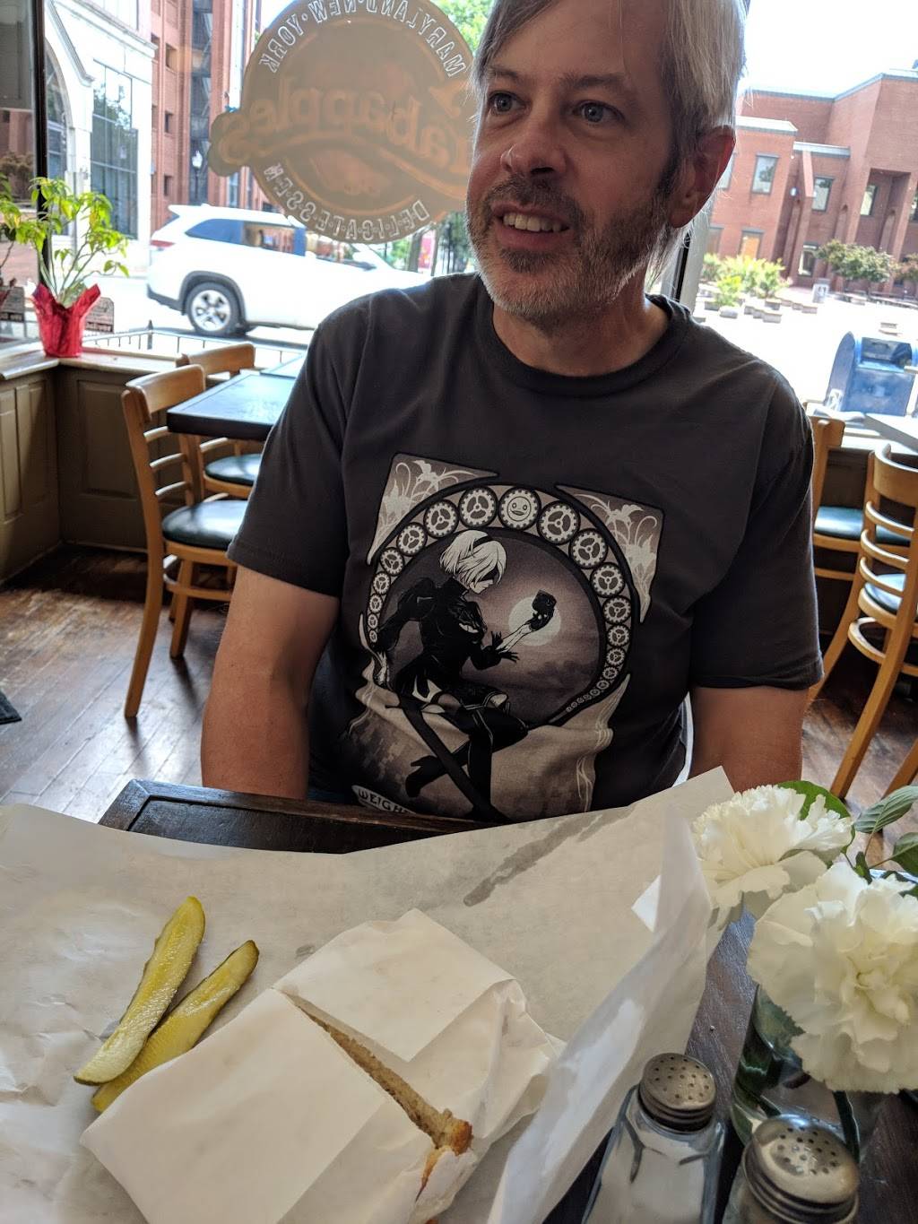 Crabapples New York Delicatessen | meal takeaway | 101 W Patrick St, Frederick, MD 21701, USA | 3016940208 OR +1 301-694-0208