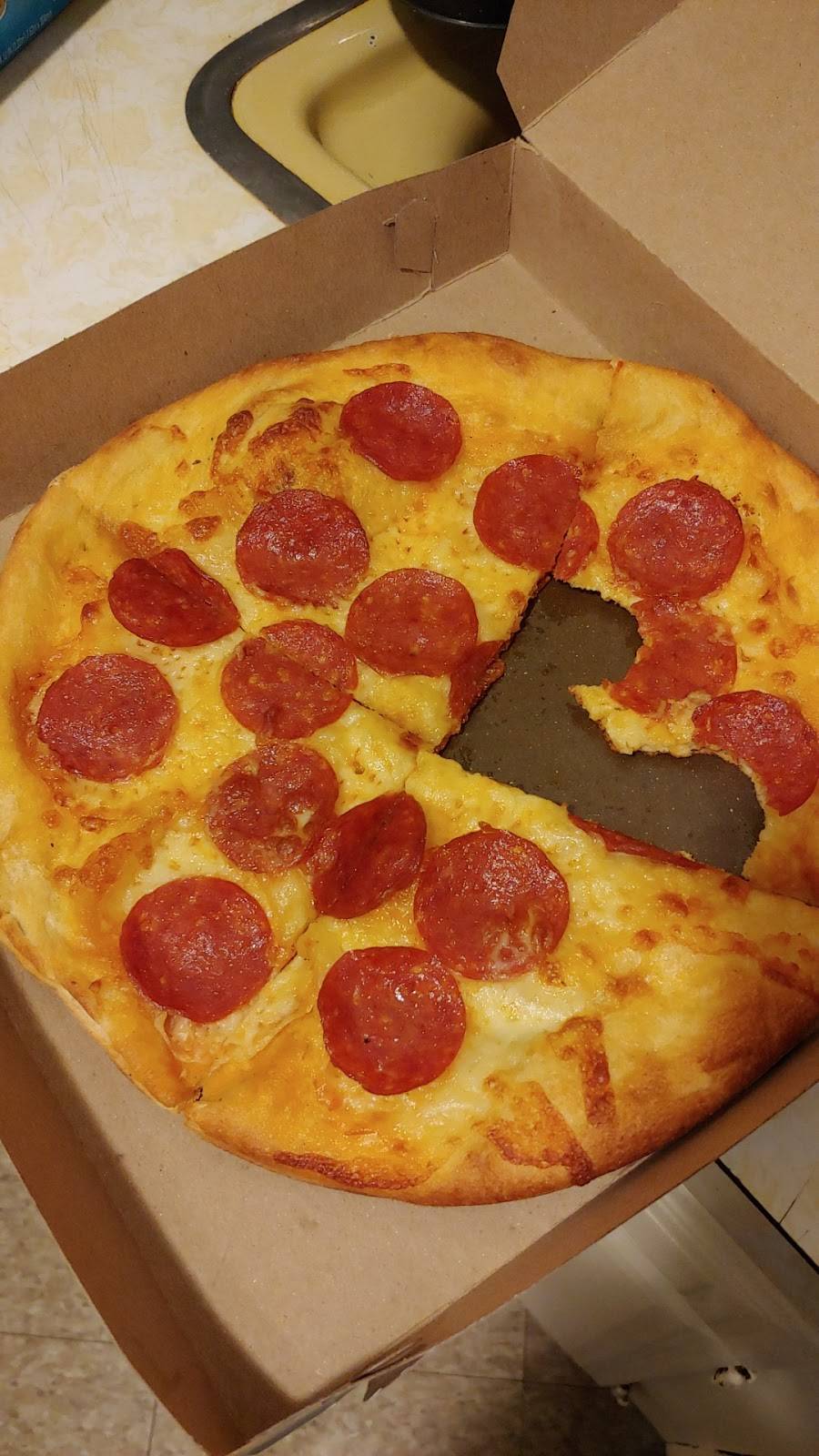 Millies Burgers, Steaks & Shakes | restaurant | 1441 W Shunk St, Philadelphia, PA 19145, USA | 2154678553 OR +1 215-467-8553