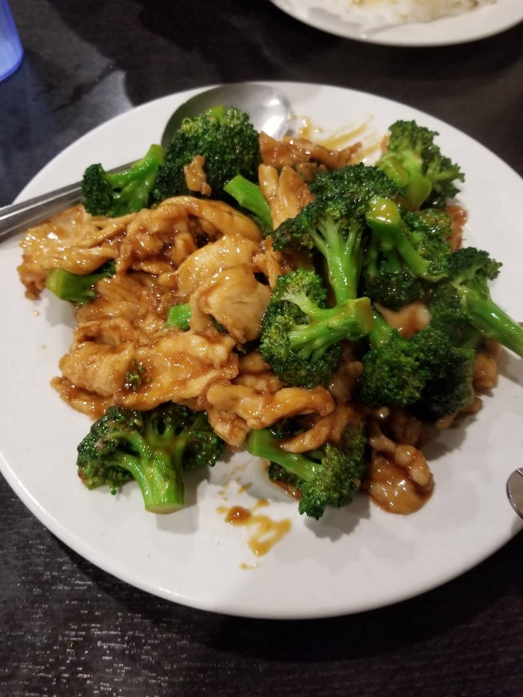 Happy Family | restaurant | 1801, 869 N Wilcox Ave, Montebello, CA 90640, USA | 3237228888 OR +1 323-722-8888