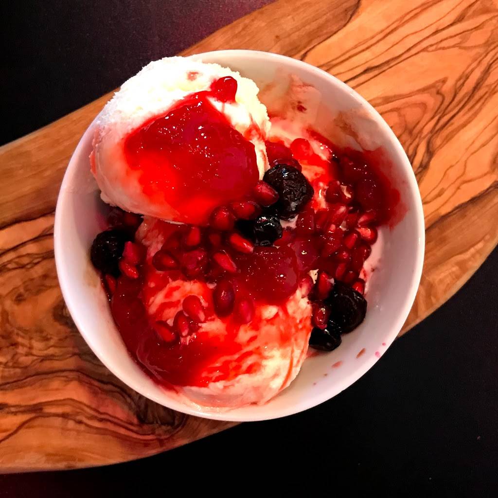 Nostal Cafe | restaurant | 19745 Ventura Blvd, Woodland Hills, CA 91364, USA | 8184564084 OR +1 818-456-4084