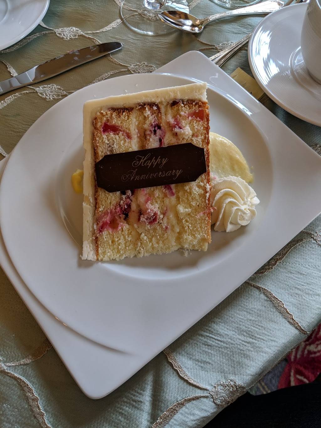 Lake Terrace Dining Room | restaurant | 1 Lake Ave, Colorado Springs, CO 80906, USA | 7195775771 OR +1 719-577-5771