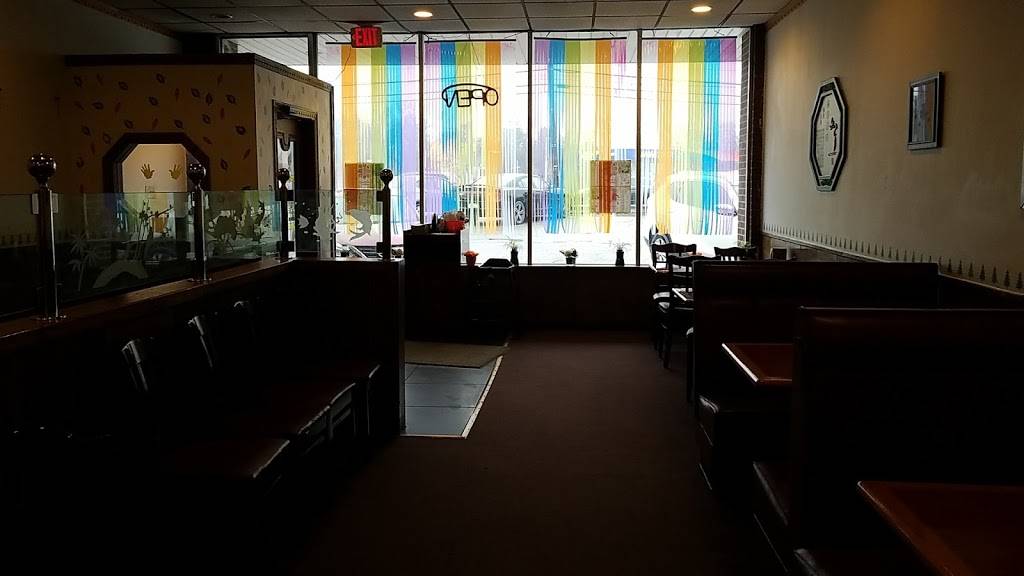 China City | restaurant | 2049 Brodhead Rd # 3, Aliquippa, PA 15001, USA | 7243787852 OR +1 724-378-7852