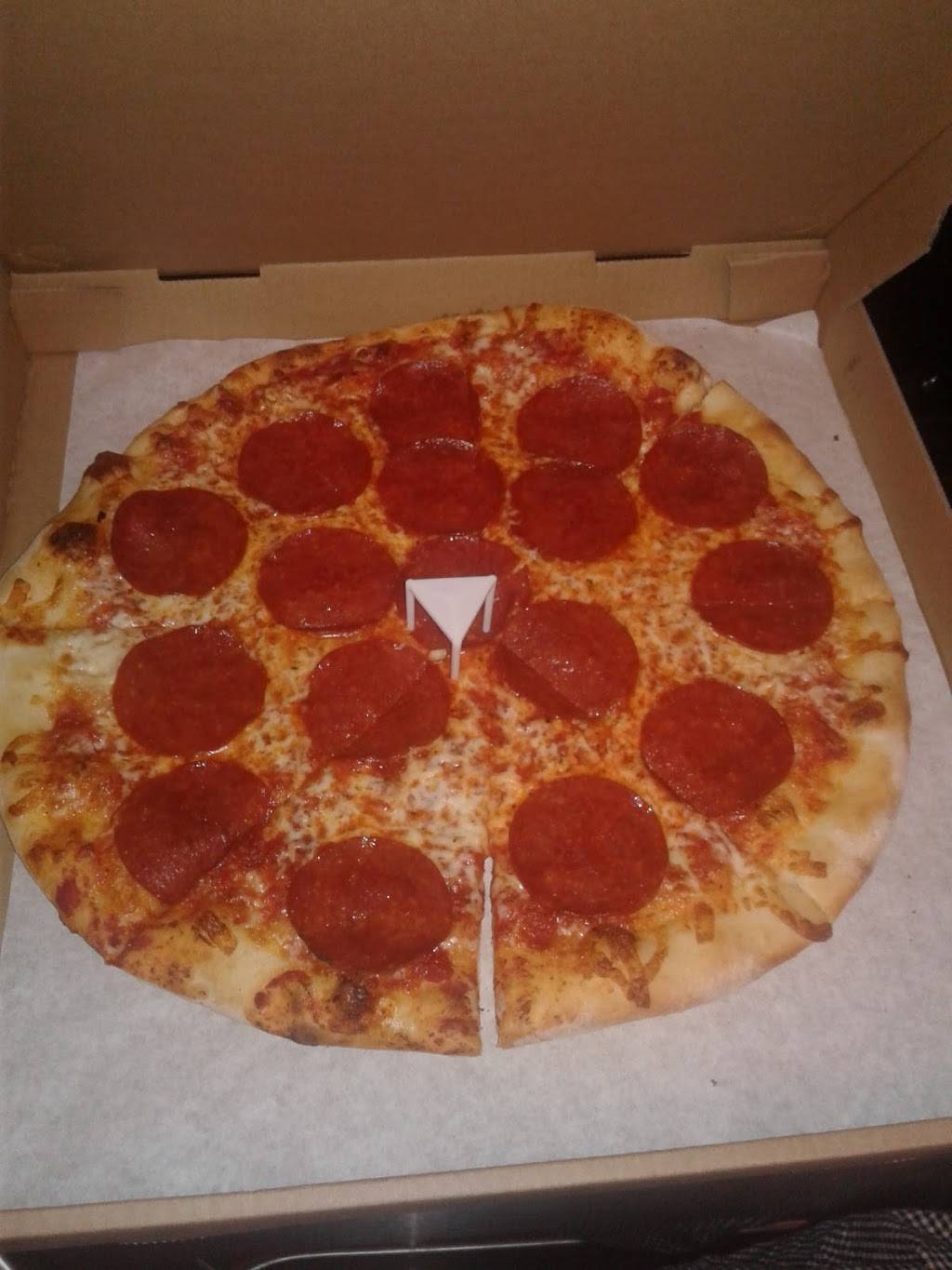 Pegasus Pizza Oakway | restaurant | 4 Oakway Center, Eugene, OR 97401, USA | 5413440844 OR +1 541-344-0844