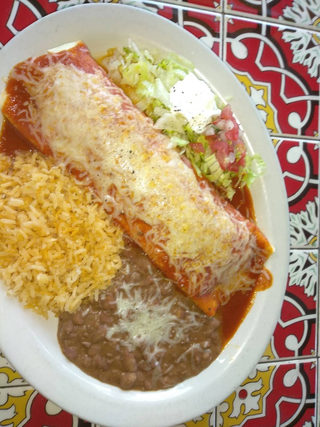 Fiesta Maya Mexican Restaurant | restaurant | 1518 S Dixie Fwy, New Smyrna Beach, FL 32168, USA | 3864102390 OR +1 386-410-2390