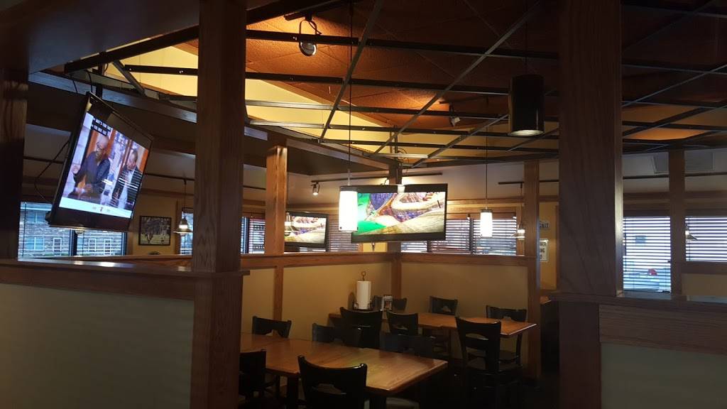 Pizza Hut | restaurant | 2400 Lincoln Way E, Massillon, OH 44646, USA | 3308374000 OR +1 330-837-4000