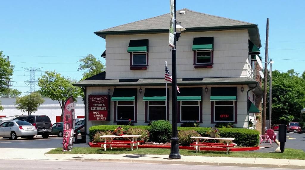 Tommys Tavern & Restaurant | restaurant | 9005 Waukegan Rd, Morton Grove, IL 60053, USA | 8479675033 OR +1 847-967-5033