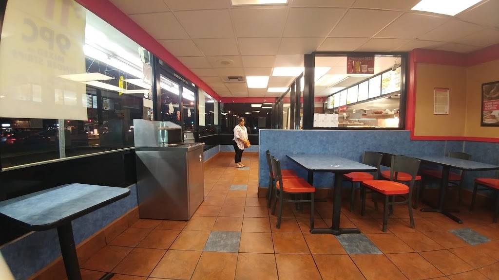 Churchs Chicken | restaurant | 912 E Foothill Blvd, Rialto, CA 92376, USA | 9094211981 OR +1 909-421-1981