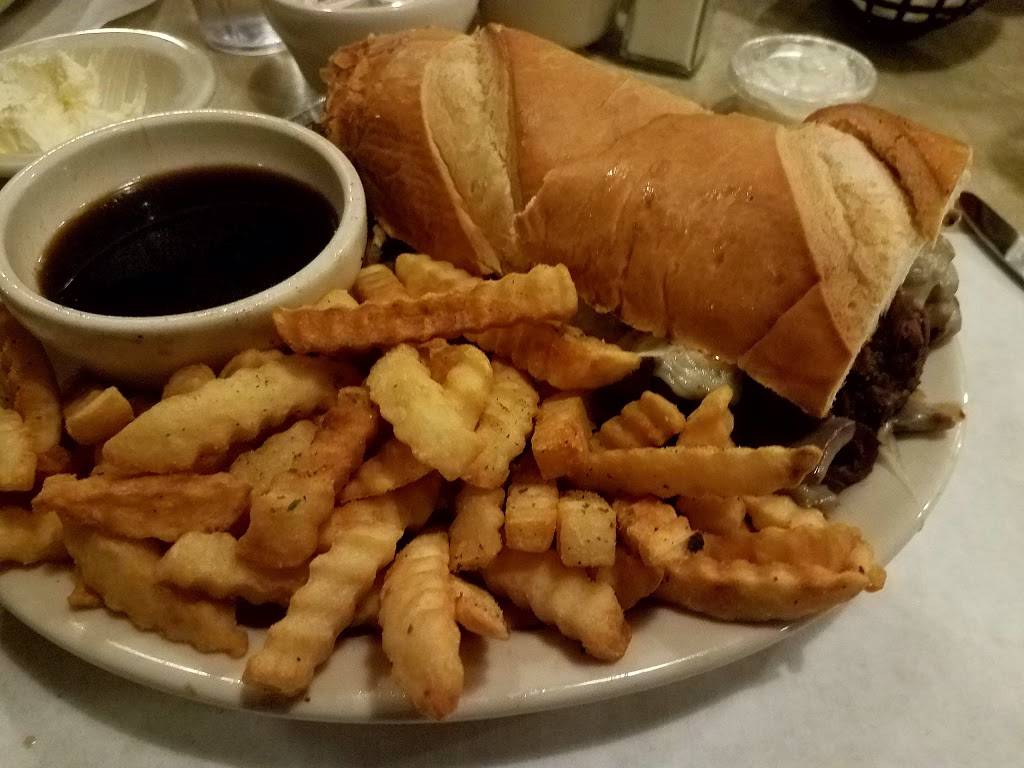 Michiels Bar & Grill | restaurant | 1100 Appleton St, Menasha, WI 54952, USA | 9207227885 OR +1 920-722-7885