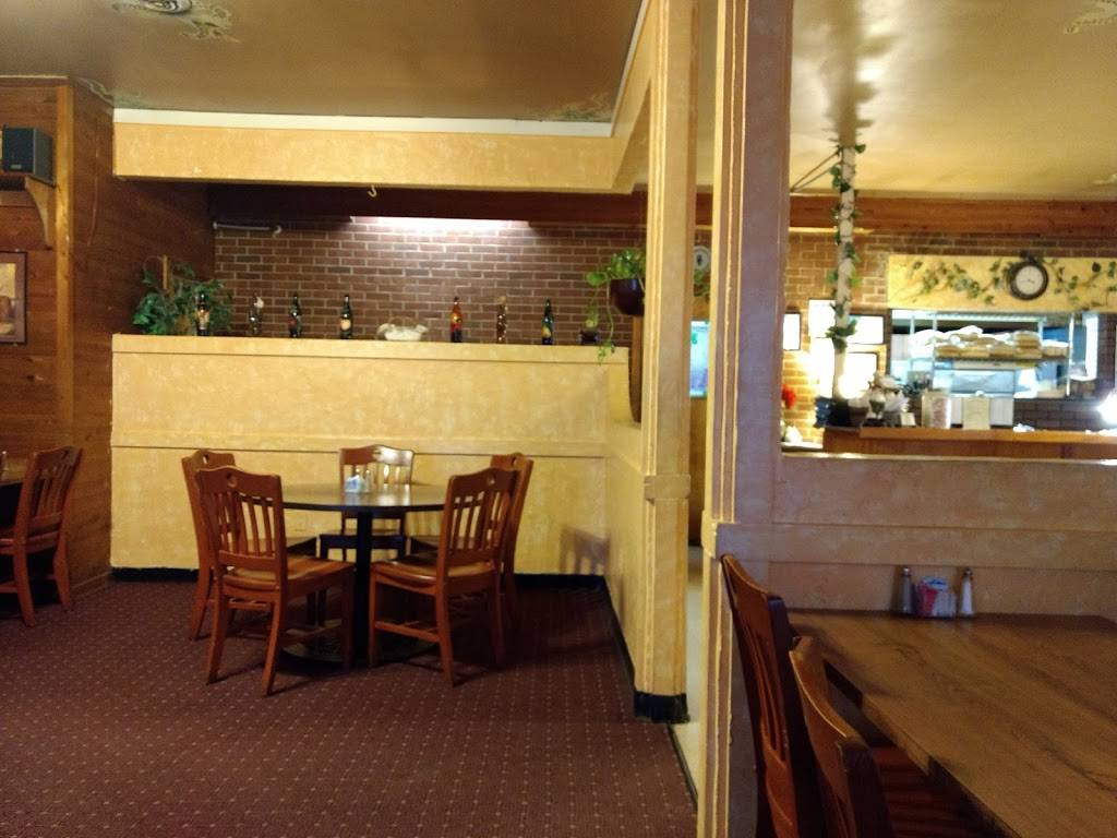 Giovannas Italian Eatery | restaurant | 2679 S Seminole Trail, Madison, VA 22727, USA | 5409485454 OR +1 540-948-5454