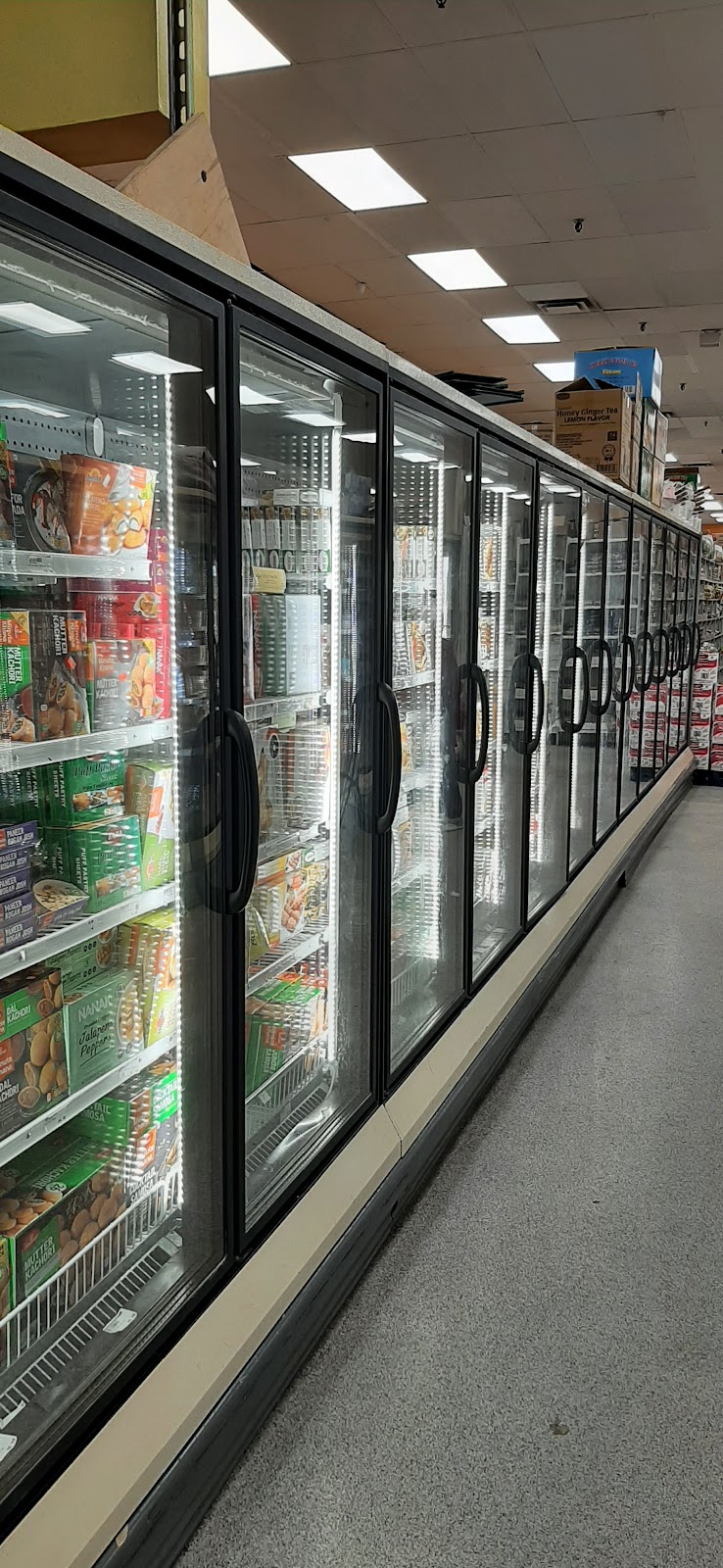 Foodland International | restaurant | 123 Church St, Lowell, MA 01852, USA | 9784557554 OR +1 978-455-7554