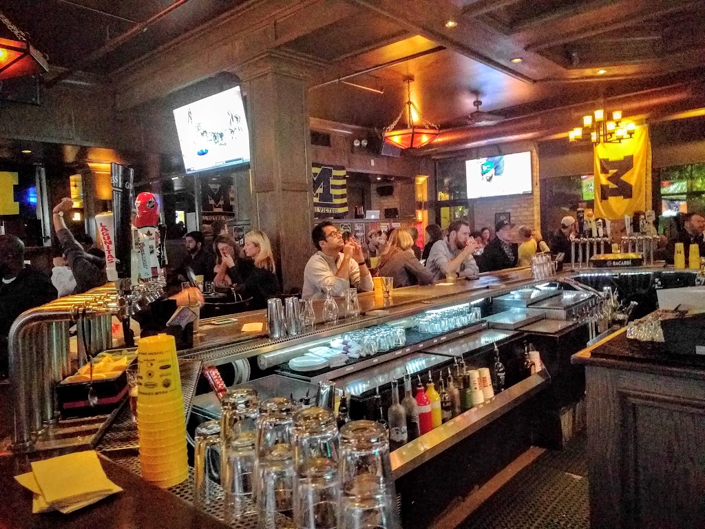 Ranallis West Loop | restaurant | 1326 W Madison St, Chicago, IL 60607, USA | 3129817100 OR +1 312-981-7100