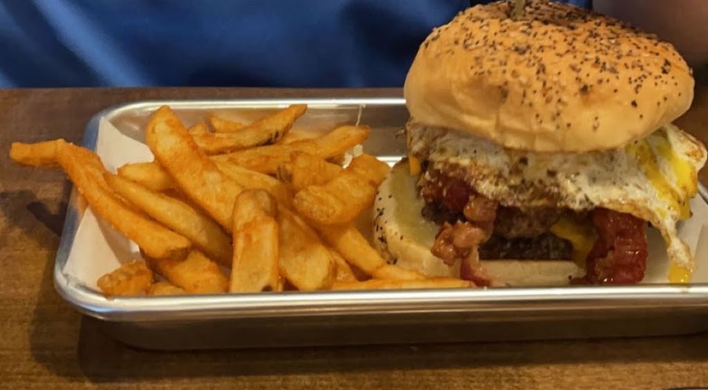 Angus Grill West | restaurant | 2422 Stantonsburg Rd, Greenville, NC 27834, USA | 2527577756 OR +1 252-757-7756