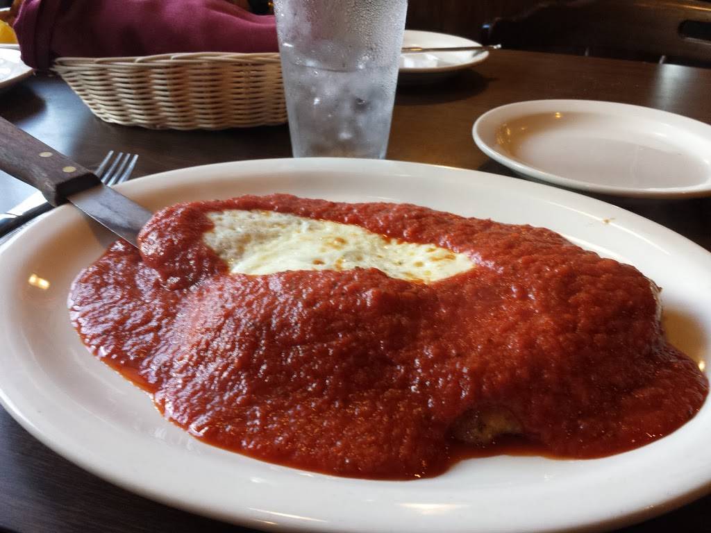 Valentes Restaurant | restaurant | 3631, 315 8th St, Watervliet, NY 12189, USA | 5188090852 OR +1 518-809-0852