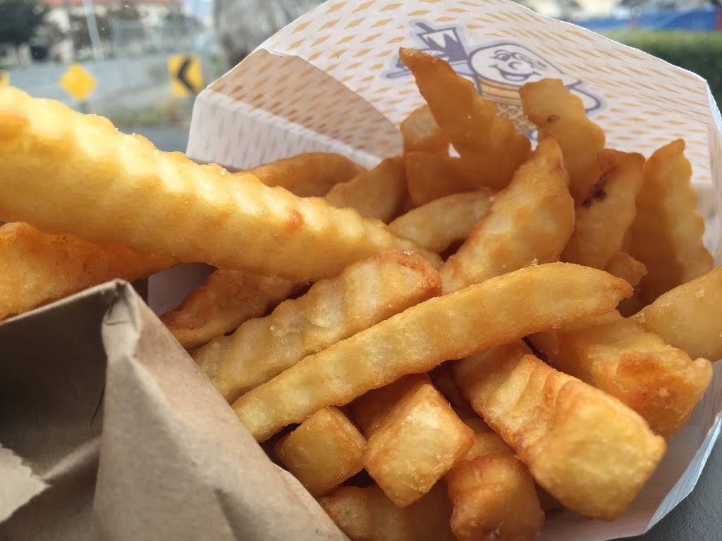 Fosters Freeze | restaurant | 78 Serra Way, Milpitas, CA 95035, USA | 4082624272 OR +1 408-262-4272