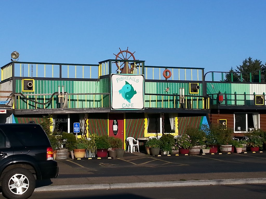 Fishtails Cafe | restaurant | 3101 SE Ferry Slip Rd # 18, Newport, OR 97365, USA | 5418676002 OR +1 541-867-6002