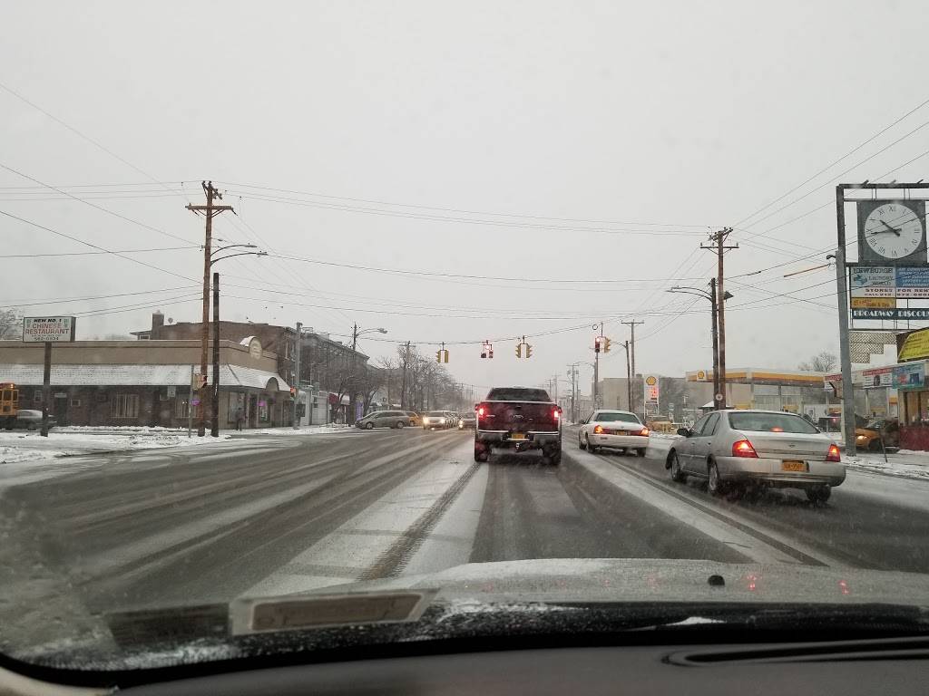 Divas Finger Lickins | restaurant | 180 Broadway, Newburgh, NY 12550, USA | 8457874456 OR +1 845-787-4456