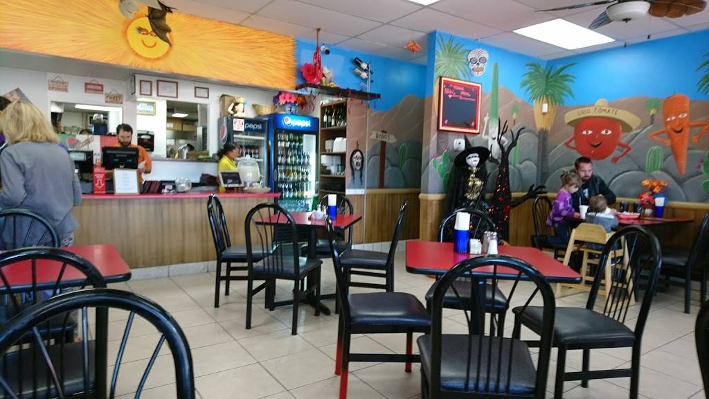 Loco Charlies Mexican Grill | restaurant | 1751 N Sunrise Way F5, Palm Springs, CA 92262, USA | 7608326474 OR +1 760-832-6474