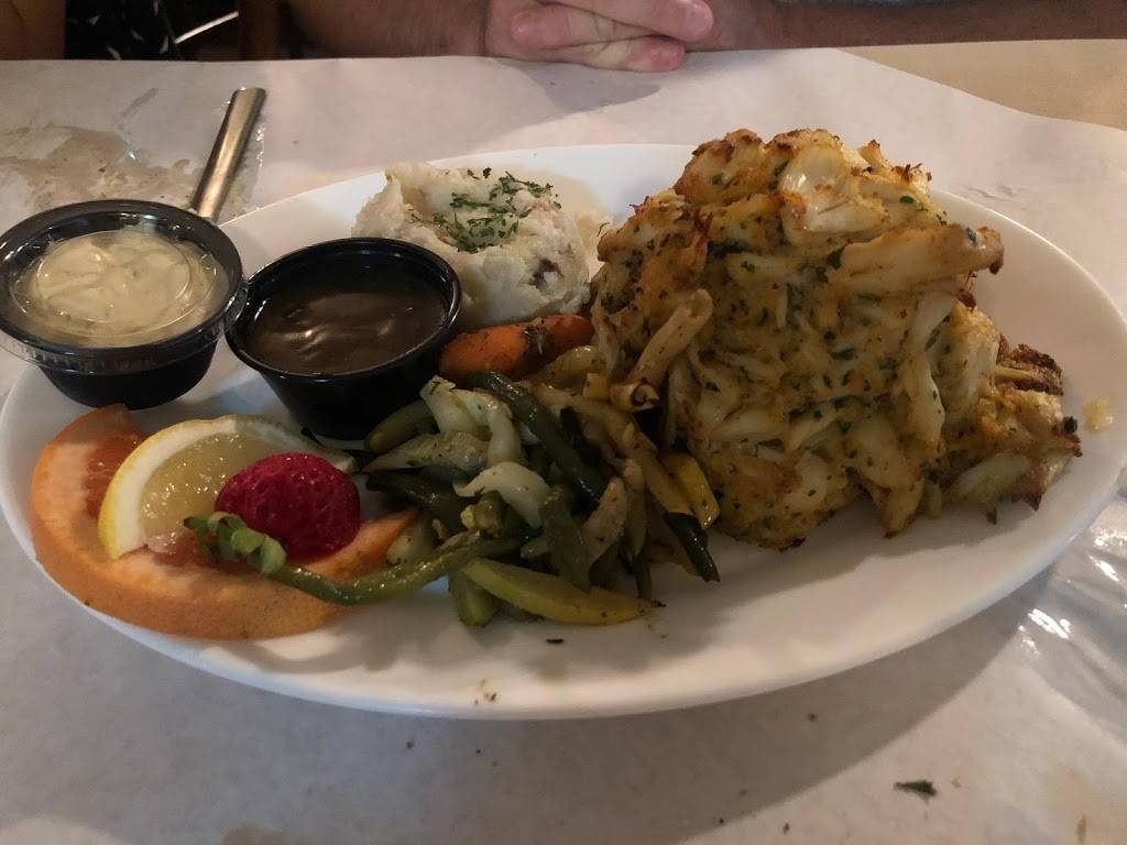 The Jungle Bar & Restaurant | restaurant | 9800 Coastal Hwy, Ocean City, MD 21842, USA | 4105241110 OR +1 410-524-1110