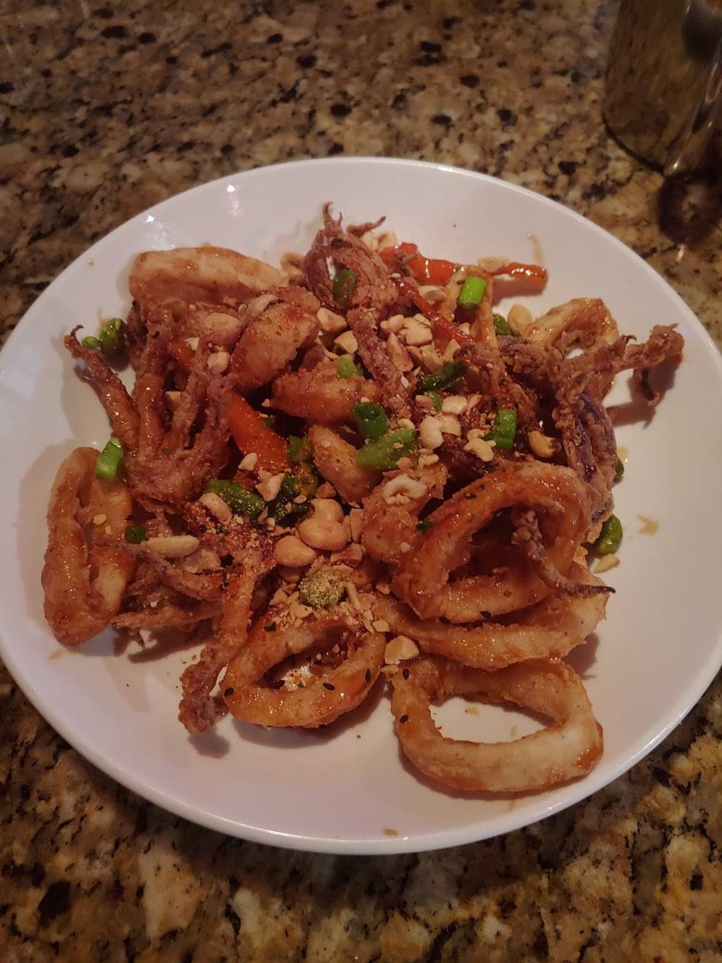 Irish Shannons Pub | restaurant | 41 W Church St, Orlando, FL 32801, USA | 4078661191 OR +1 407-866-1191