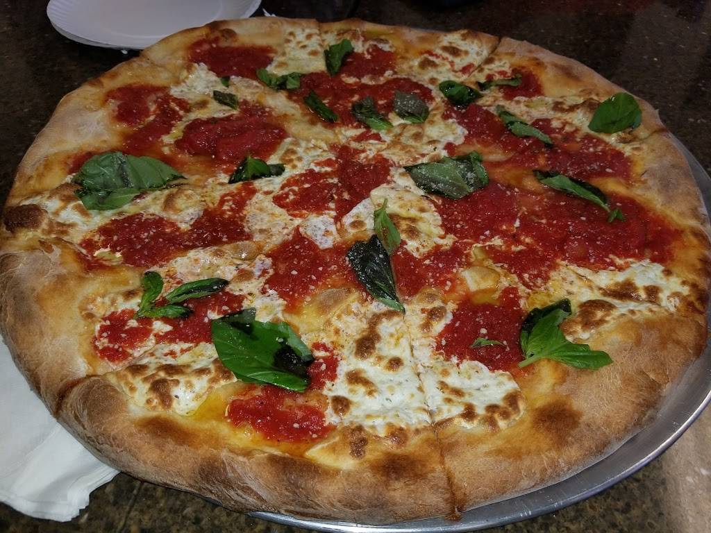 Stroud Pizzeria & Italian Restaurant | restaurant | 745 Main St #101, Stroudsburg, PA 18360, USA | 5704242500 OR +1 570-424-2500
