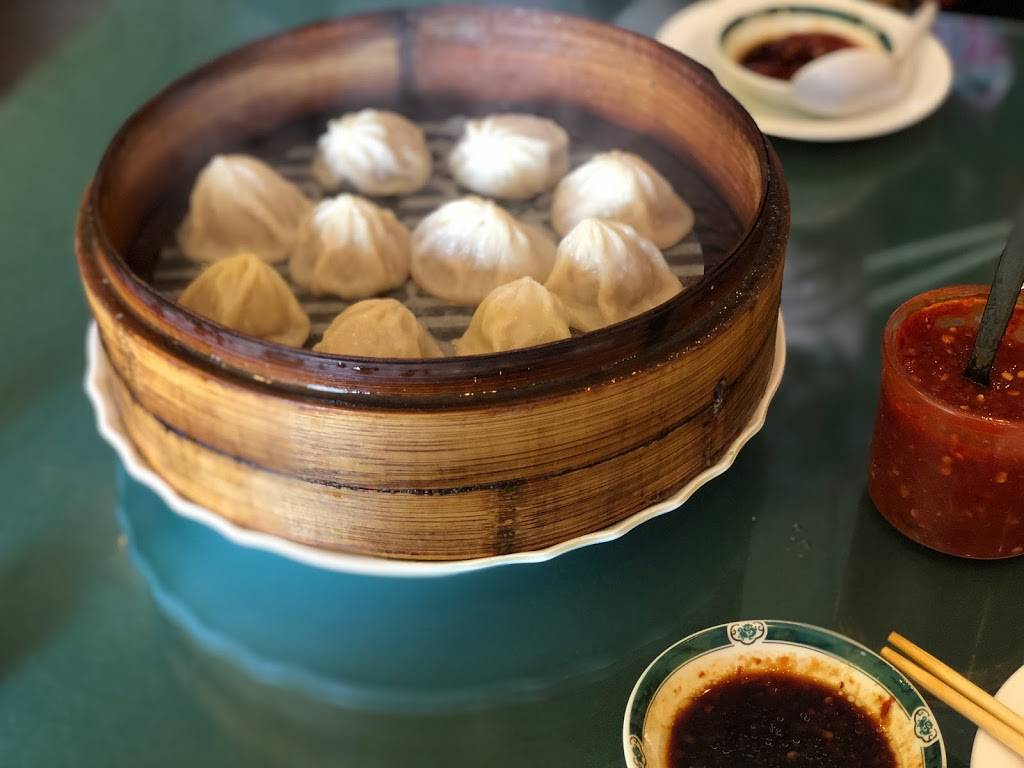 Lao Wang Noodle House | restaurant | 945 S Federal Blvd, Denver, CO 80219, USA | 3039752497 OR +1 303-975-2497