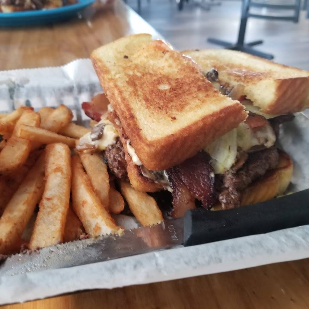 Otsego Yacht Club | restaurant | W3408 WI-16, Rio, WI 53960, USA | 9203503321 OR +1 920-350-3321