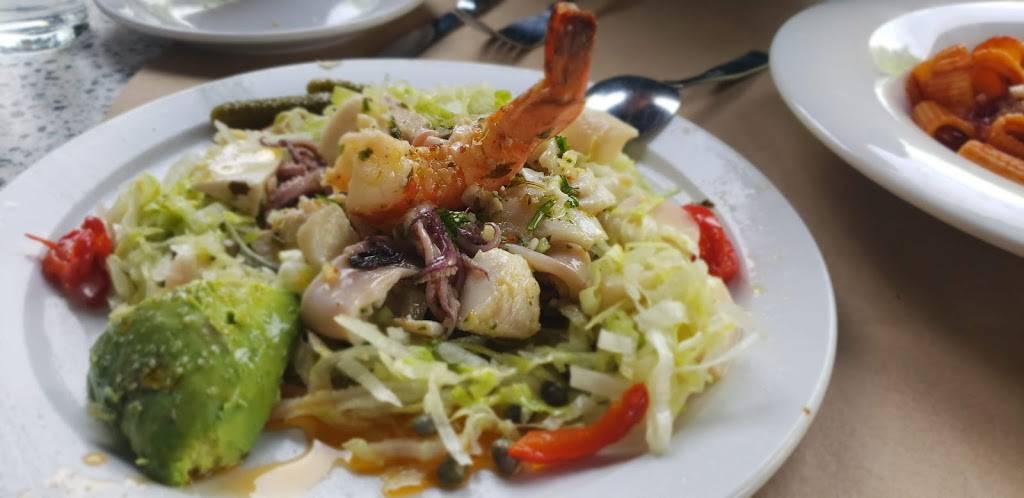 Peno Soul Food | restaurant | 7600 Wydown Blvd, St. Louis, MO 63105, USA | 3148999699 OR +1 314-899-9699