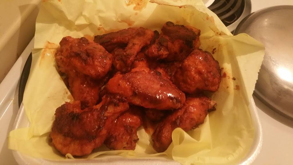 Famous Pizza | meal delivery | 14059 Victory Blvd, Van Nuys, CA 91401, USA | 8189011186 OR +1 818-901-1186