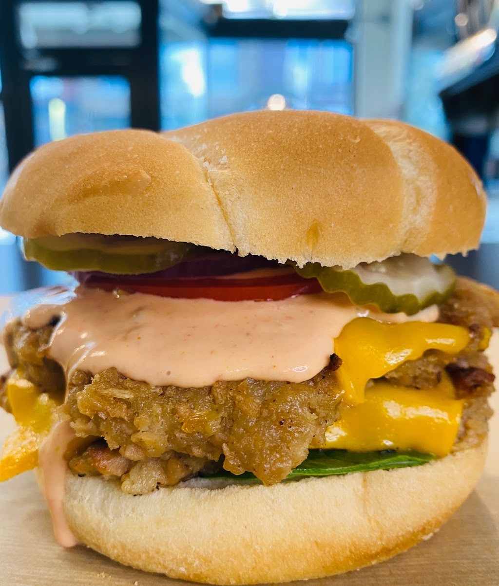 Boskys Vegan Grill | restaurant | 405 W Walnut St, Springfield, MO 65806, USA | 4175071050 OR +1 417-507-1050