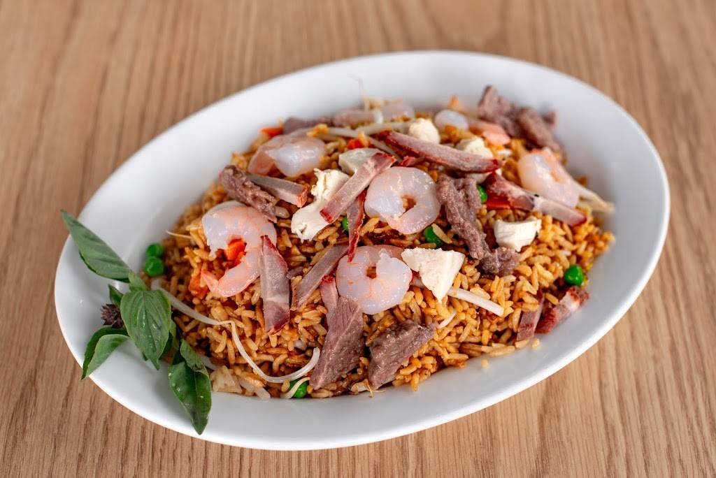 Dragon Delight | restaurant | 825 St Clair Ave W, Toronto, ON M6C 1B9, Canada | 4166571448 OR +1 416-657-1448