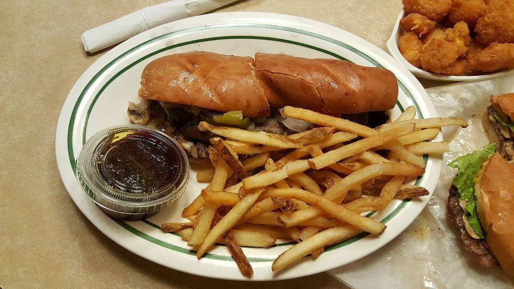 Krolls West | restaurant | 1990 S Ridge Rd, Ashwaubenon, WI 54304, USA | 9204971111 OR +1 920-497-1111