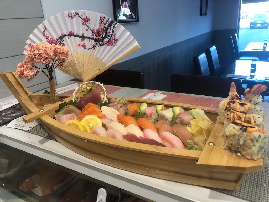 Yanagi Sushi | restaurant | 14165 James Rd suite 101, Rogers, MN 55374, USA | 9526573188 OR +1 952-657-3188