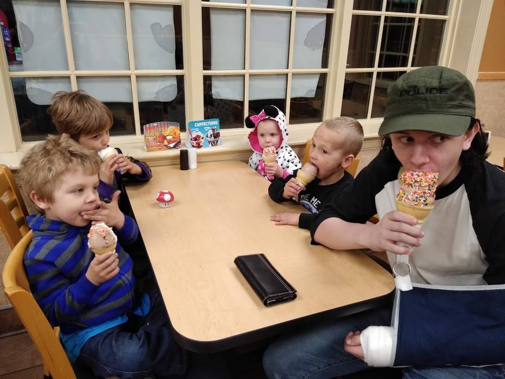 Dairy Queen | restaurant | 3275 New Market Rd, Richmond, VA 23231, USA | 8047954957 OR +1 804-795-4957