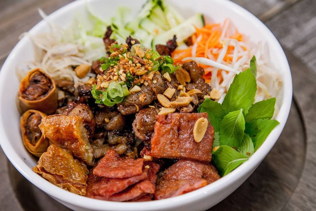 Pho Mai Vietnamese Cusine | restaurant | 2230 S Collins St, Arlington, TX 76010, USA | 8178010016 OR +1 817-801-0016