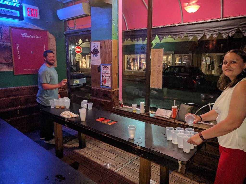 Barracuda Taphouse & Grill | night club | 3035 Fuller St, Miami, FL 33133, USA | 3059189013 OR +1 305-918-9013