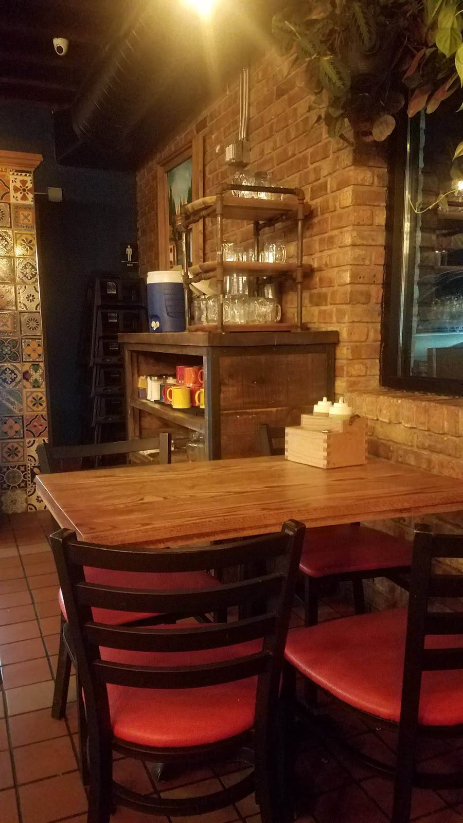 La Haciendita | restaurant | 5900 S Pulaski Rd, Chicago, IL 60629, USA | 7732848002 OR +1 773-284-8002