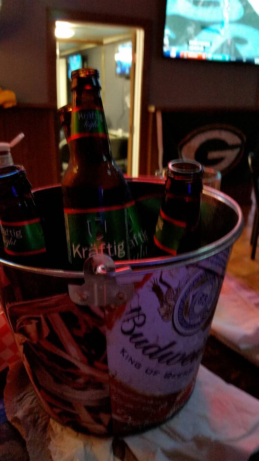 Round Rock Tavern | restaurant | 113 W Main St, Round Rock, TX 78664, USA | 5122559777 OR +1 512-255-9777