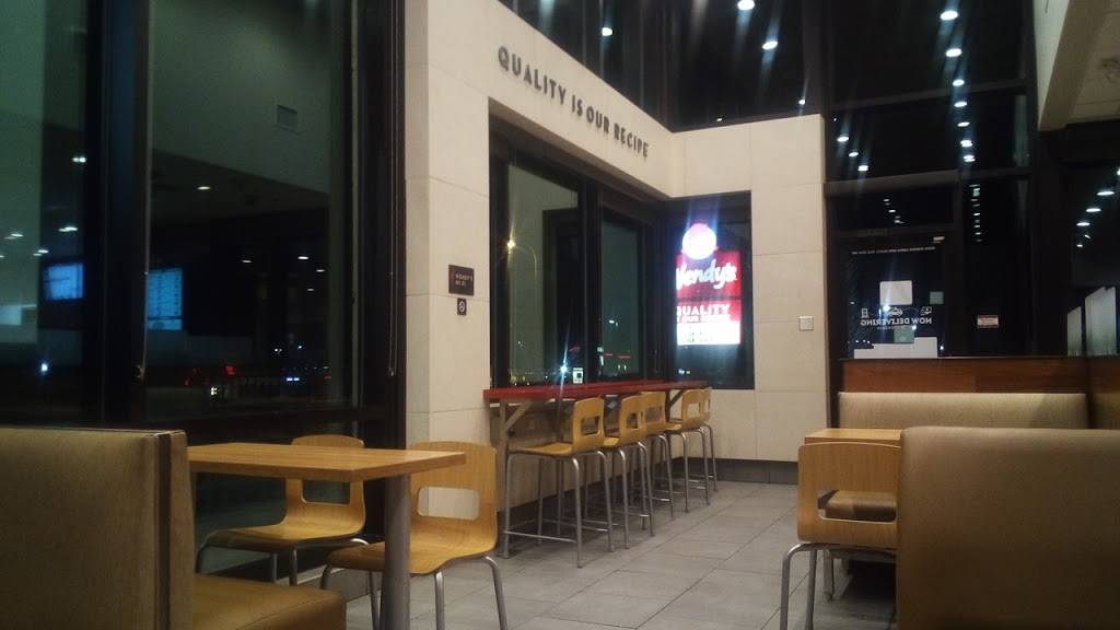 Wendys | restaurant | 827 Unser Blvd SE, Rio Rancho, NM 87124, USA | 5058962206 OR +1 505-896-2206