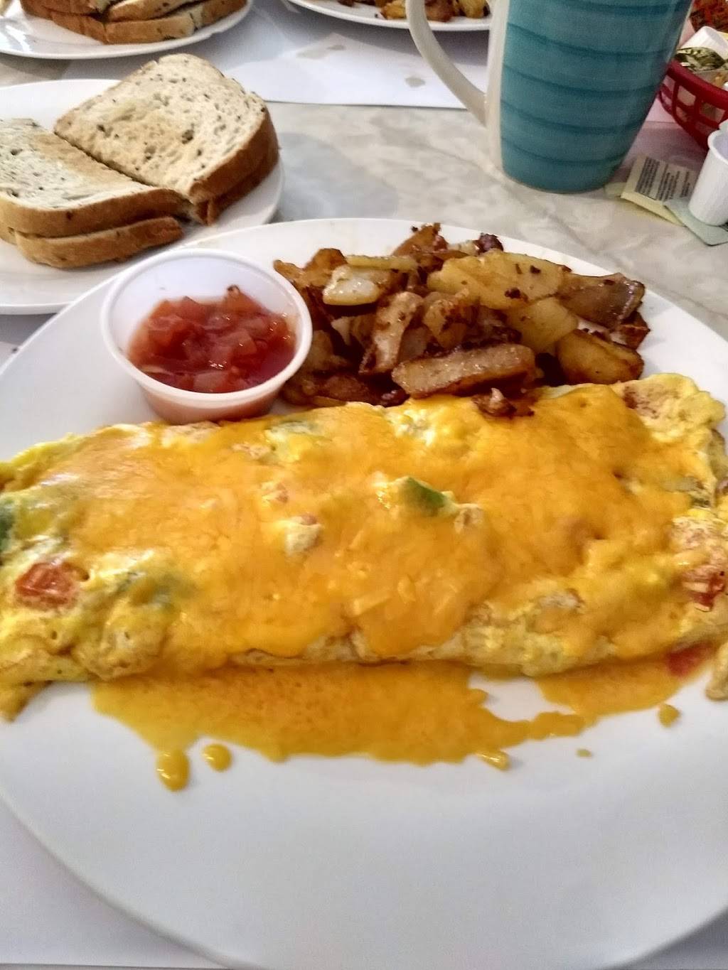 Buds Restaurant | restaurant | 789 U.S. 41 Bypass, Venice, FL 34285, USA | 9414856092 OR +1 941-485-6092