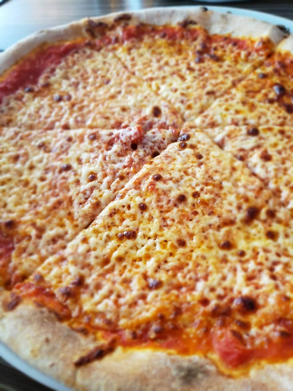 Giotto Maestro della Pizza | restaurant | 959 West Ave #2, Miami Beach, FL 33139, USA | 3055321138 OR +1 305-532-1138