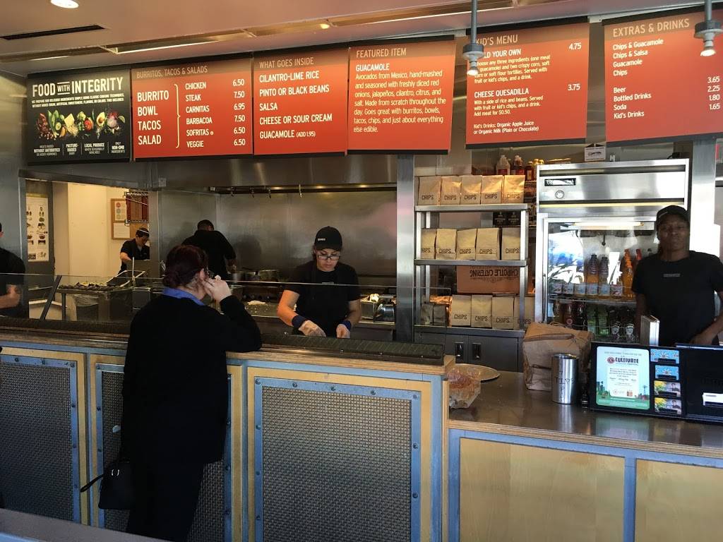 Chipotle Mexican Grill | restaurant | 2211 S Orange Ave, Orlando, FL 32806, USA | 4078415656 OR +1 407-841-5656