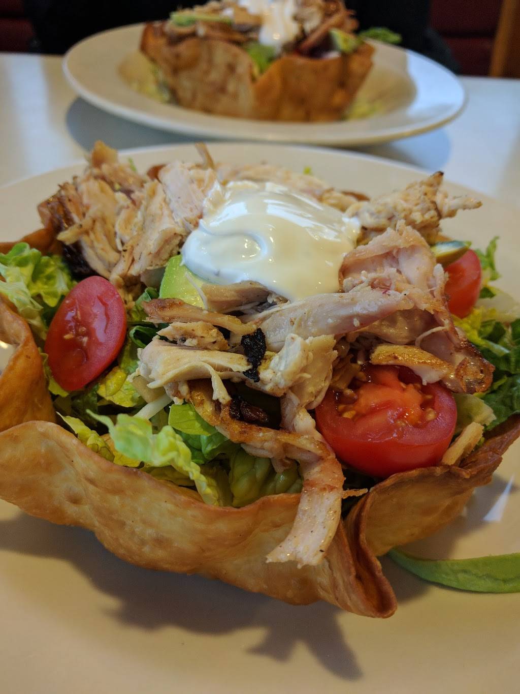 Guapos Woodbridge Rotisserie | restaurant | 14418 Gideon Dr, Woodbridge, VA 22192, USA | 7034909622 OR +1 703-490-9622