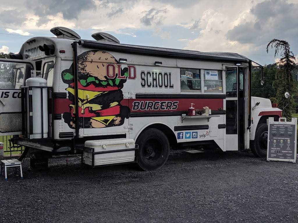 Old School Burgers | restaurant | 3494 Lee Hwy, Weyers Cave, VA 24486, USA | 5409290249 OR +1 540-929-0249