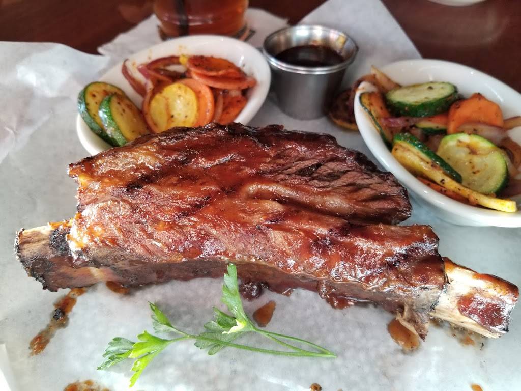 Claim Jumper Restaurants | restaurant | 1111 J St, Sacramento, CA 95814, USA | 9164428200 OR +1 916-442-8200