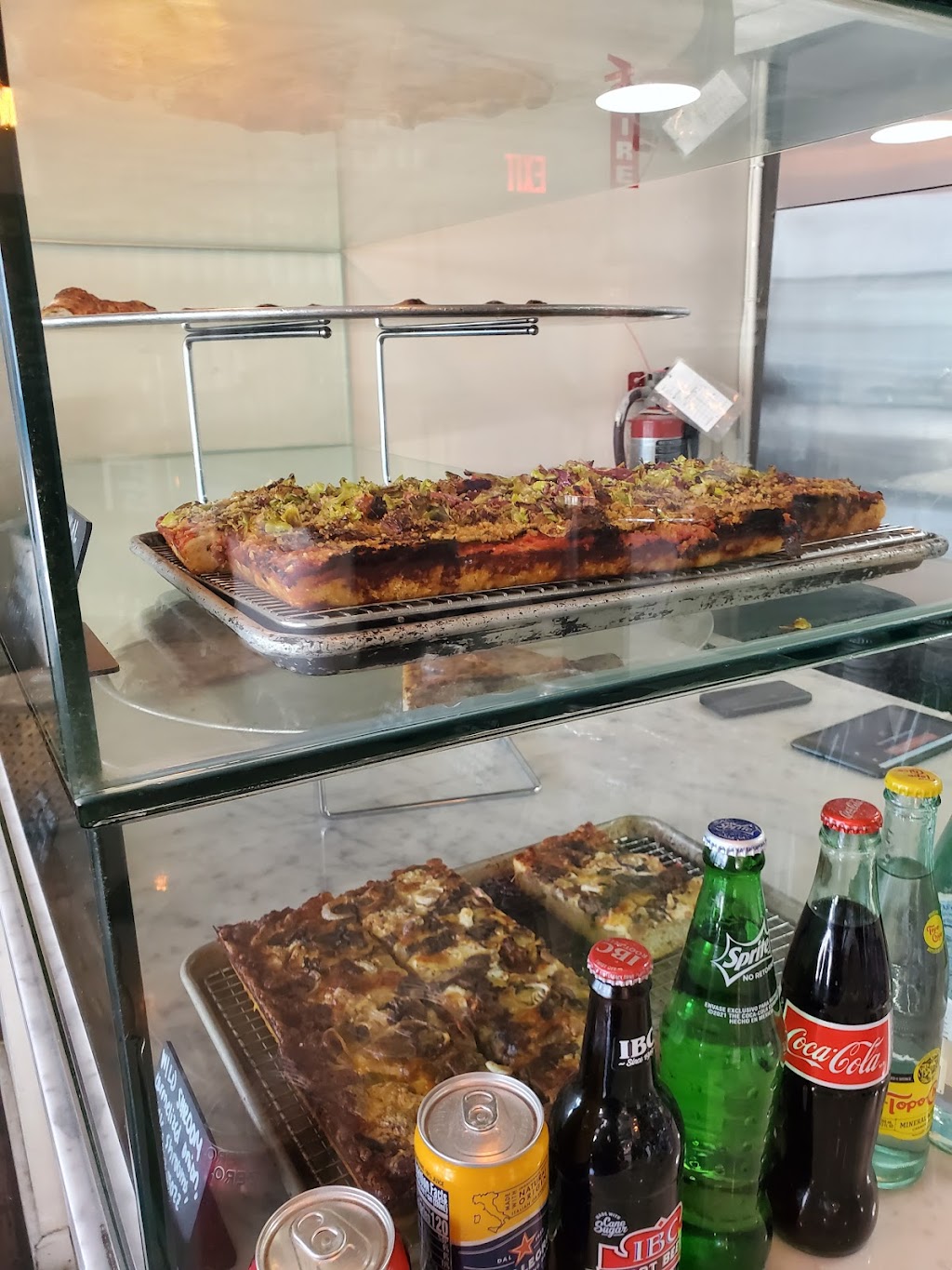 Eleventh Street Pizza – Downtown Miami | restaurant | 1035 N Miami Ave, Miami, FL 33136, USA | 7865362749 OR +1 786-536-2749