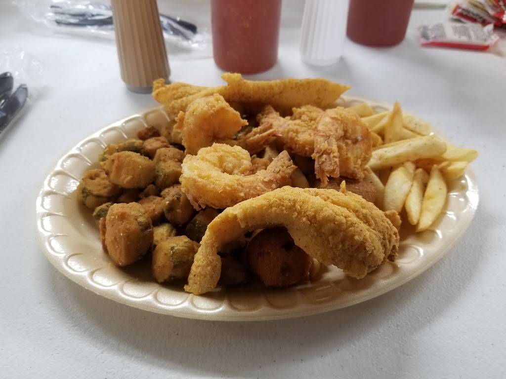 Riverside Seafood Restaurant | restaurant | 439 US-90, Liberty, TX 77575, USA | 9363368392 OR +1 936-336-8392